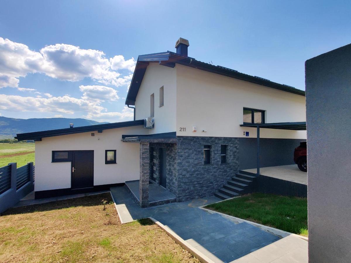 Villa Biser Gacke Sinac المظهر الخارجي الصورة